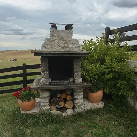 Prázdninový dům Jela Tornik *